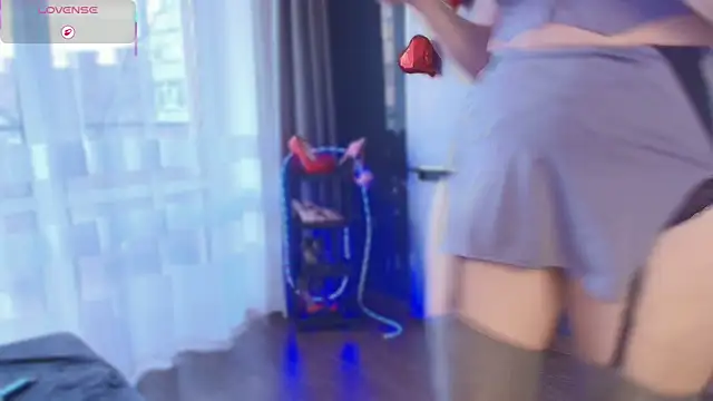 emlana Adlı Modelin Canlı XXX Sohbeti