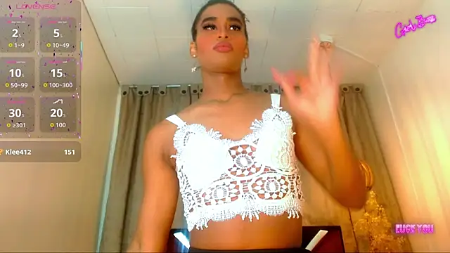 katha_Crawford Webcam show