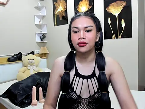 hugecelestina 网络视讯表演