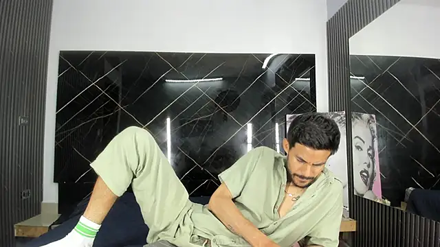 Leo_Vesper webcam show