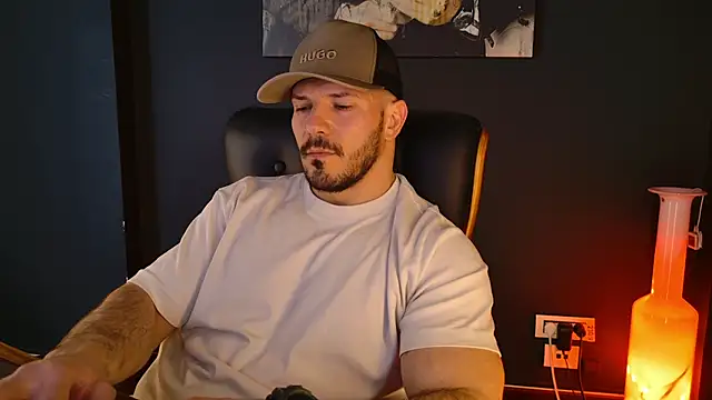 AngeloEric Live XXX-Chat