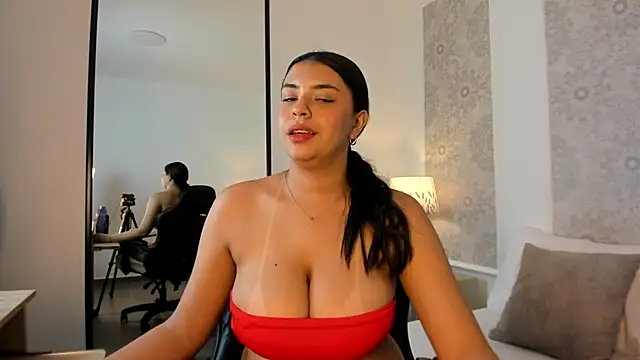 evelin_villan: απευθείας συνομιλία ΧΧΧ