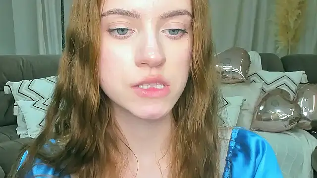 Erica_Kiss Adlı Modelin Canlı XXX Sohbeti