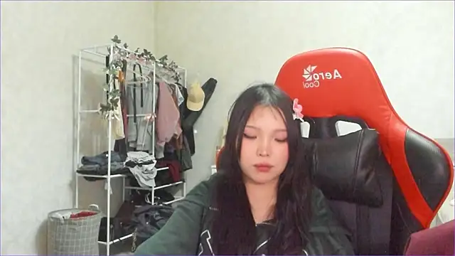 wastforu Chat XXX live