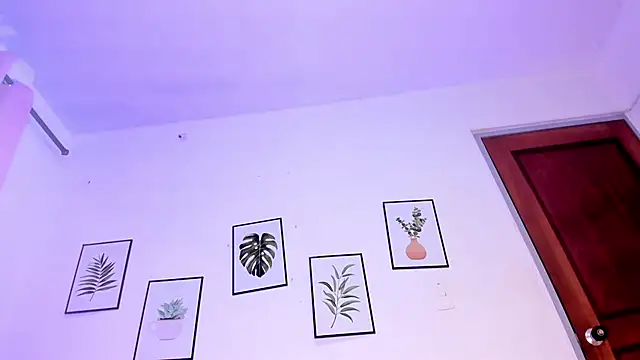 Show de DomenicaW na webcam