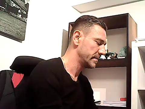 mastercharisma35 现场XXX聊天