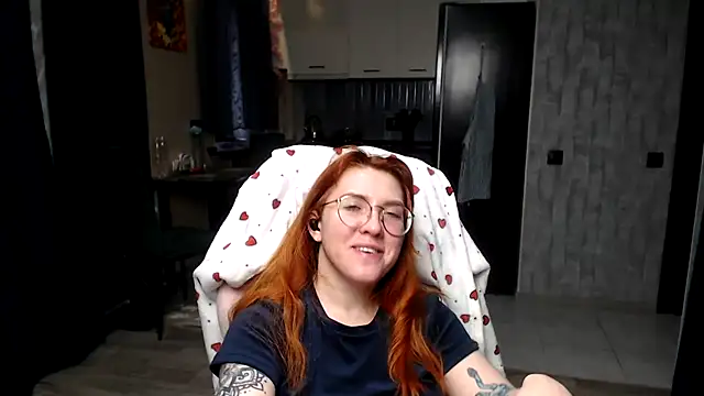 Reginasmilee Chat XXX live