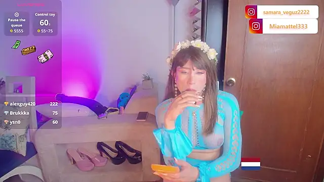 samara_veguz222's Live XXX Chat
