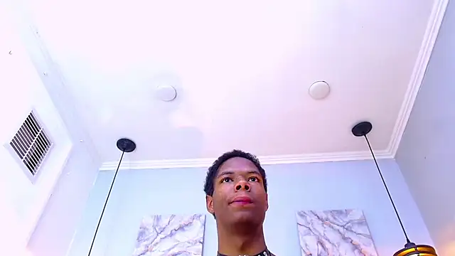 Santiago_Ortiz_: онлайн-секс-чат