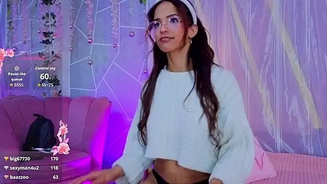 دردشة EmmyCortez الجنسية المباشرة