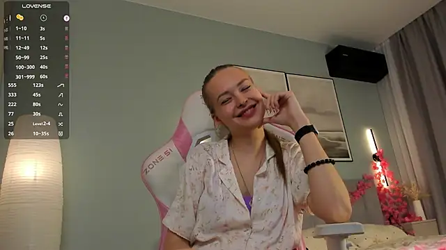 JacindaBrester: онлайн-секс-чат