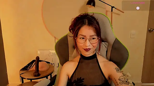 rosse_98_ Adlı Modelin Web Kamerası Şovu