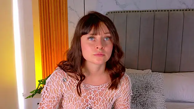 Carrie_GB Chat XXX in diretta