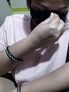 Priyanka_30 Adlı Modelin Web Kamerası Şovu