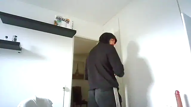 alpha-hunk – Kamerová šou