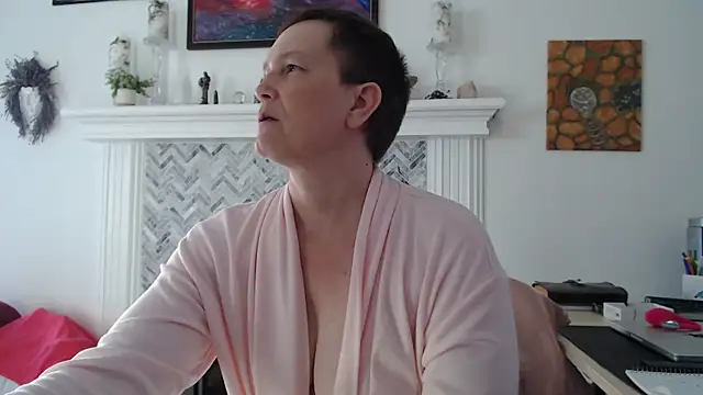 AuroraWillows webkamerás műsora