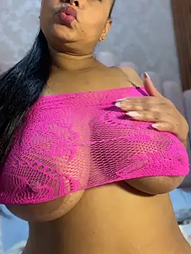 sofia_xxx02 – Live XXX-chat