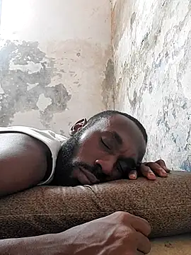 Bbklaq: απευθείας συνομιλία ΧΧΧ