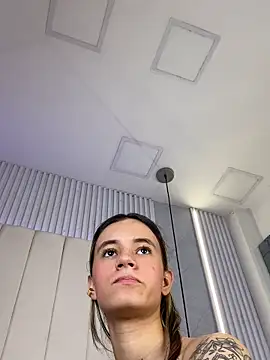 JuliaColemann's Live XXX Chat