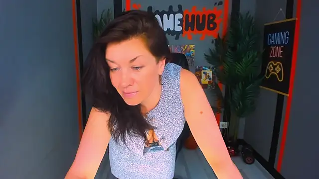 دردشة AnaMills الجنسية المباشرة