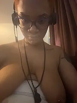 دردشة nickytheehawtie الجنسية المباشرة