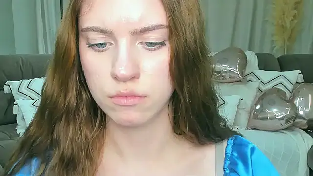 Erica_Kiss Obrolan Langsung XXX