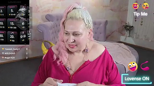 Czat XXX na żywo – Penelope_Pinky