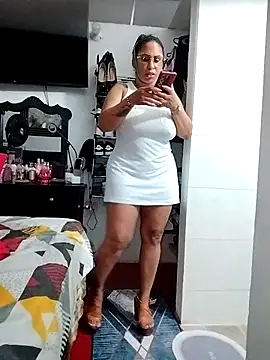 Katy_9523's Live XXX Chat