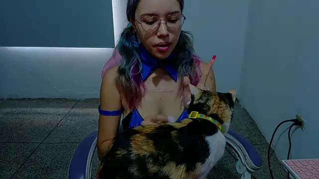 WandaDoll Live XXX-chat