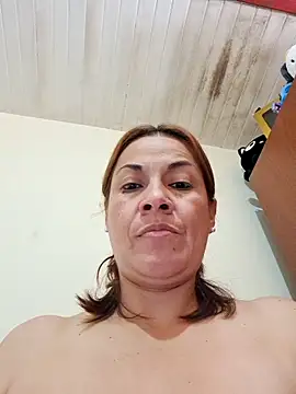 Czat XXX na żywo – Zaralu_