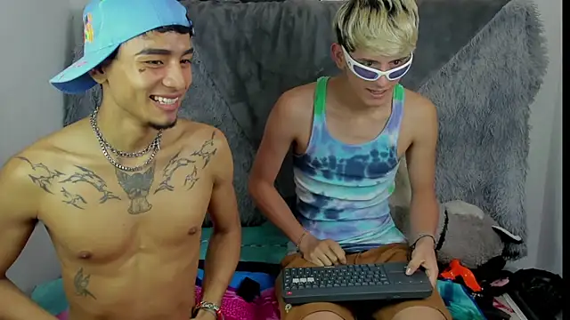 Онлайн чат XXX nick_acost