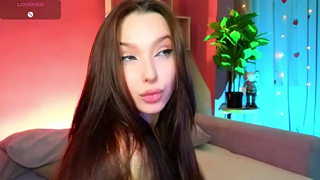 Czat XXX na żywo – Lucy_louras