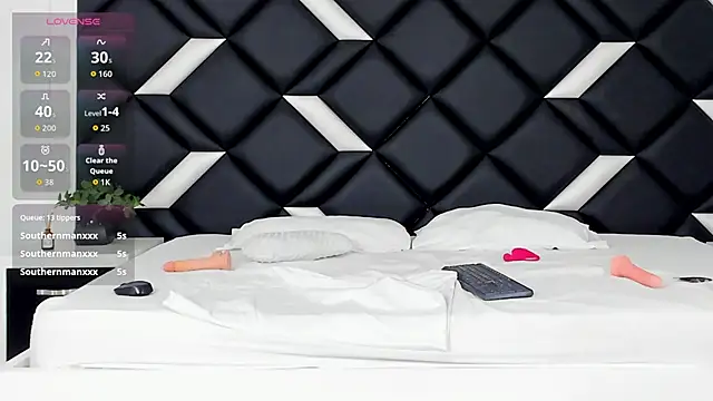 MelisaKovacs' Live XXX Chat