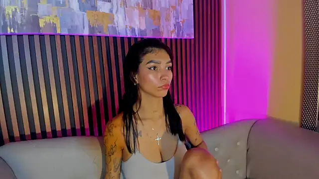 LauraAristizabal 现场XXX聊天