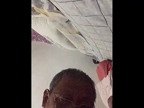 yaocaobi8 Live XXX Chat