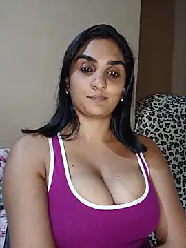 Eroticindian07: онлайн-секс-чат