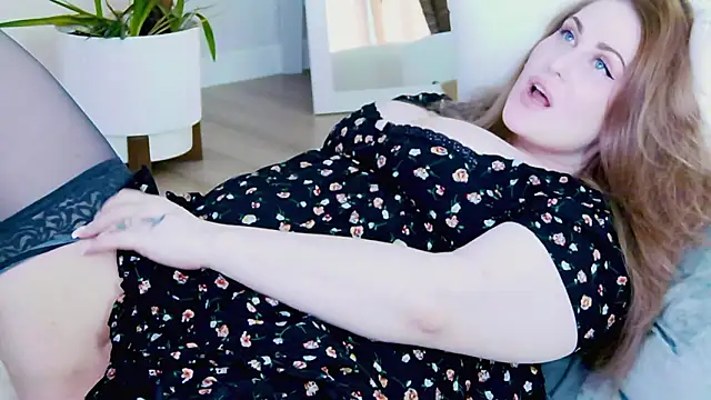 Show modela Miss_Magic_Eyes_ na web-kameri