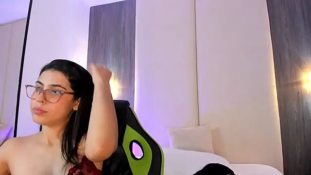 แชท XXX สดของ desireee_