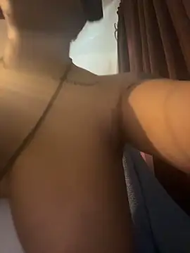 แชท XXX สดของ nickytheehawtie