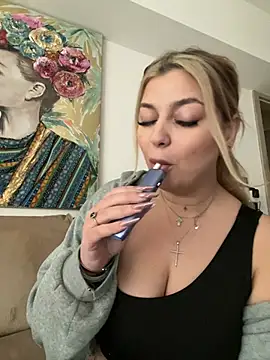 Živý XXX chat AllysonK