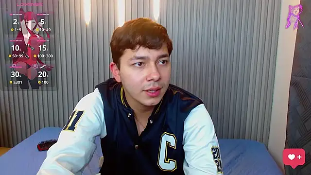 Chatroom XXX en direct de Julian_Smith21