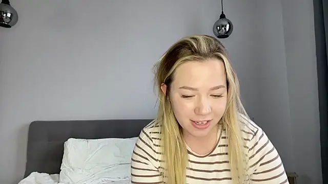 alyrasun Chat XXX live