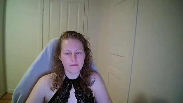 Girlnina-1995 Chat XXX in diretta