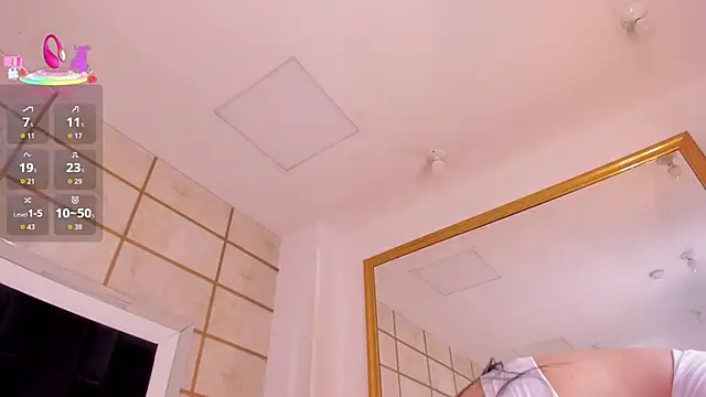 RoxyLior live XXX chat