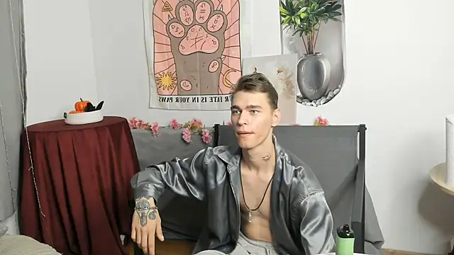 Shadow_blink 即時 XXX 聊天