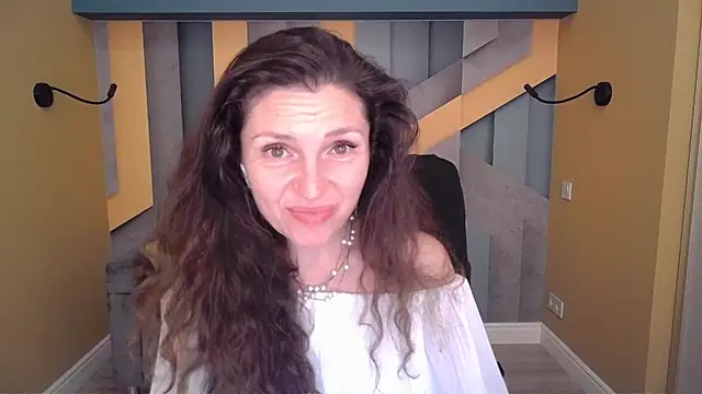 EllaLong live XXX chat