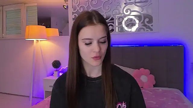 Chat XXX en directo de LuisaClover