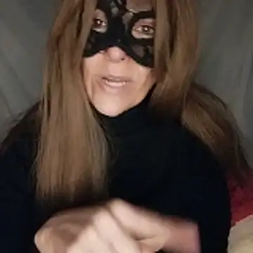 23Milly Chat XXX live