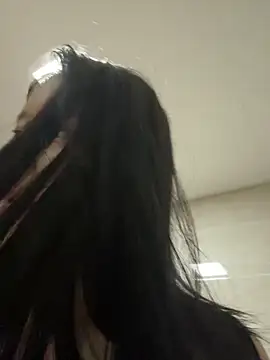 yiyi_3523 Webcamshow