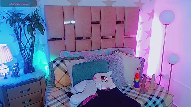 Webkamerová show hot_luckyangel01